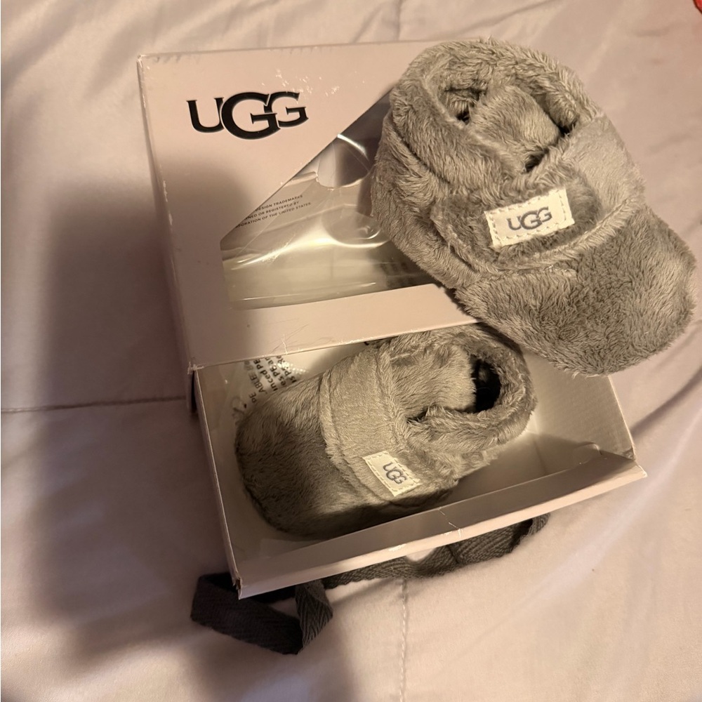 UGG Shoes - Infant size 2/3